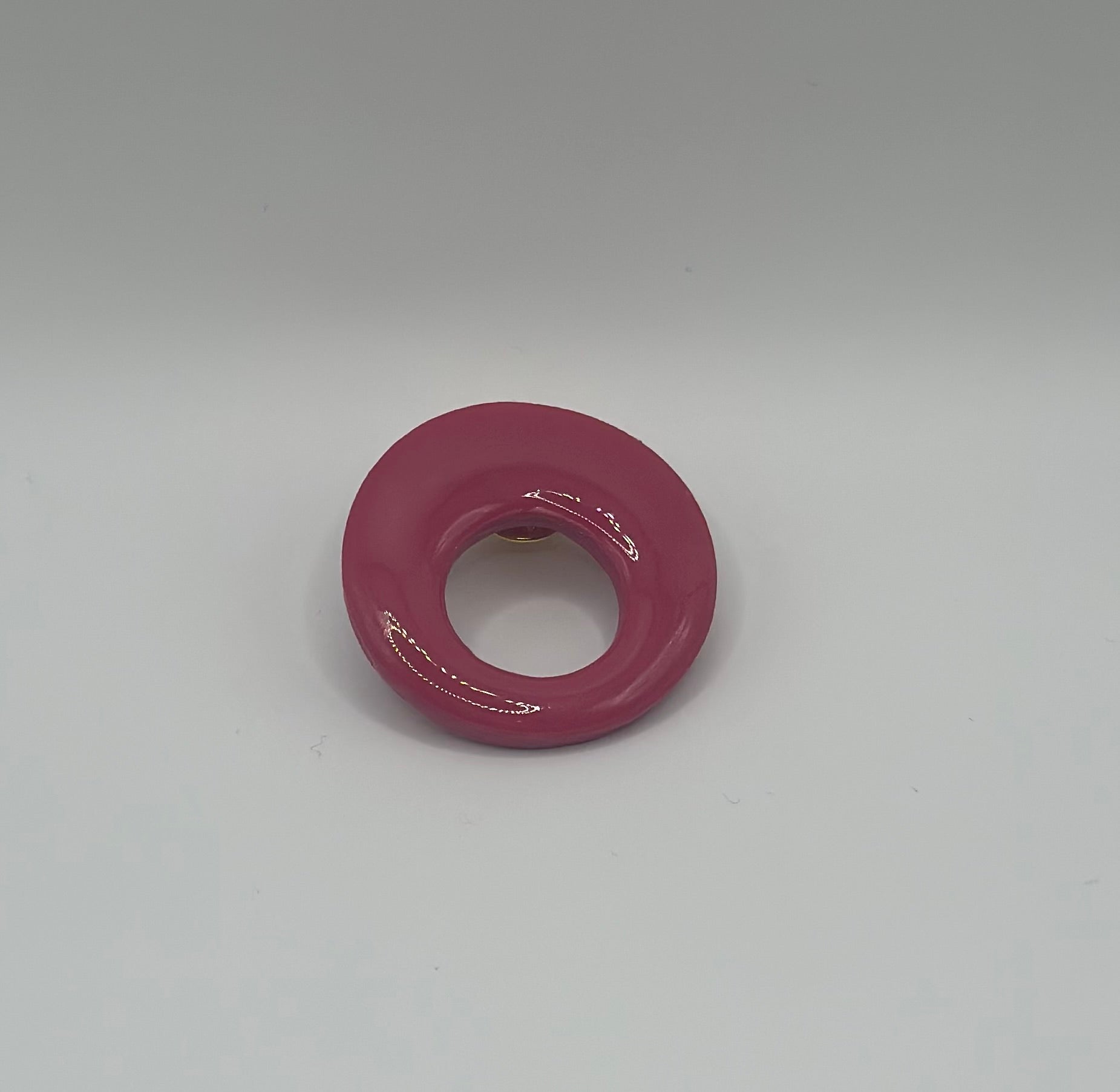 Pin’s de lunette rond fuchsia