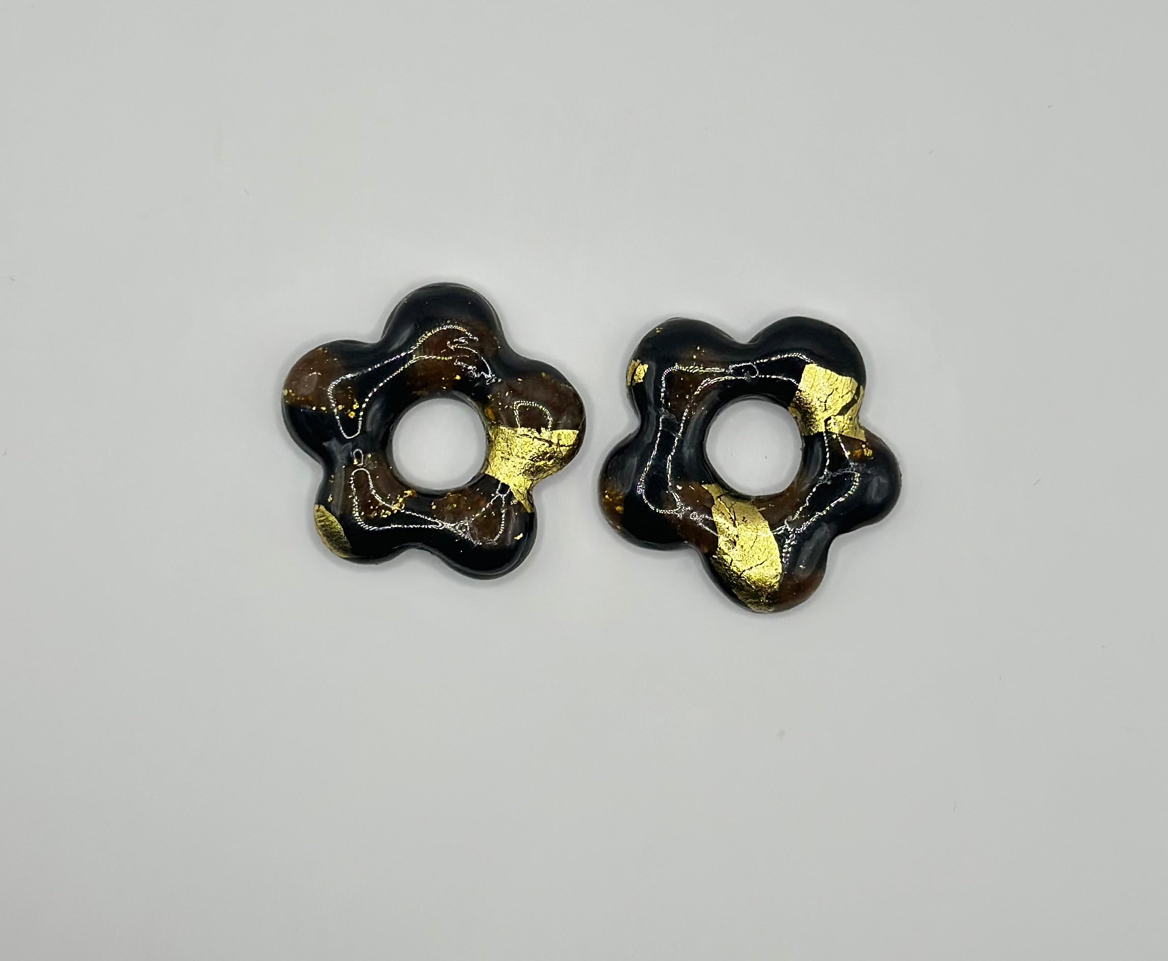 Floraé noir mouchetée